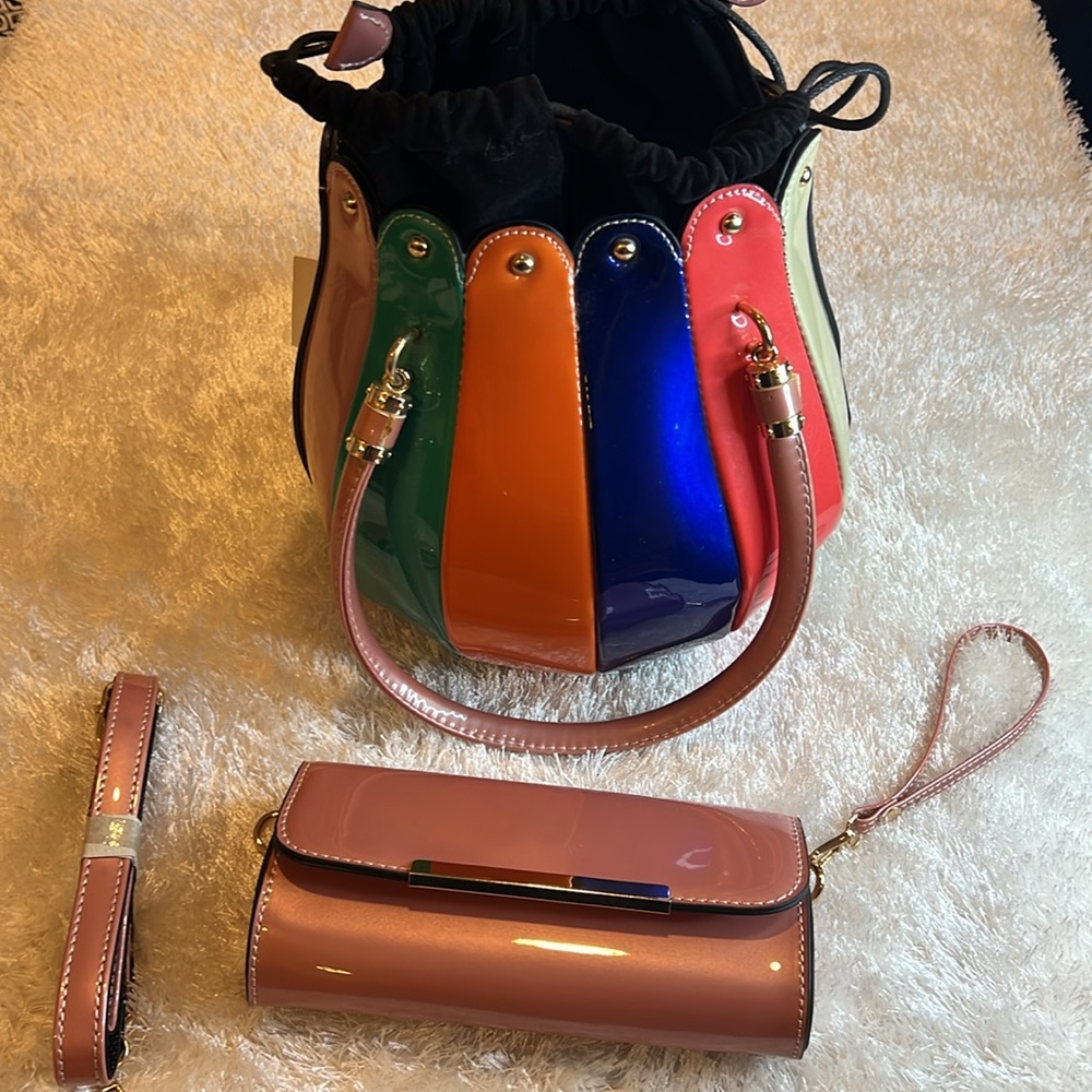 Mezon Handbag - Picture 6 of 10